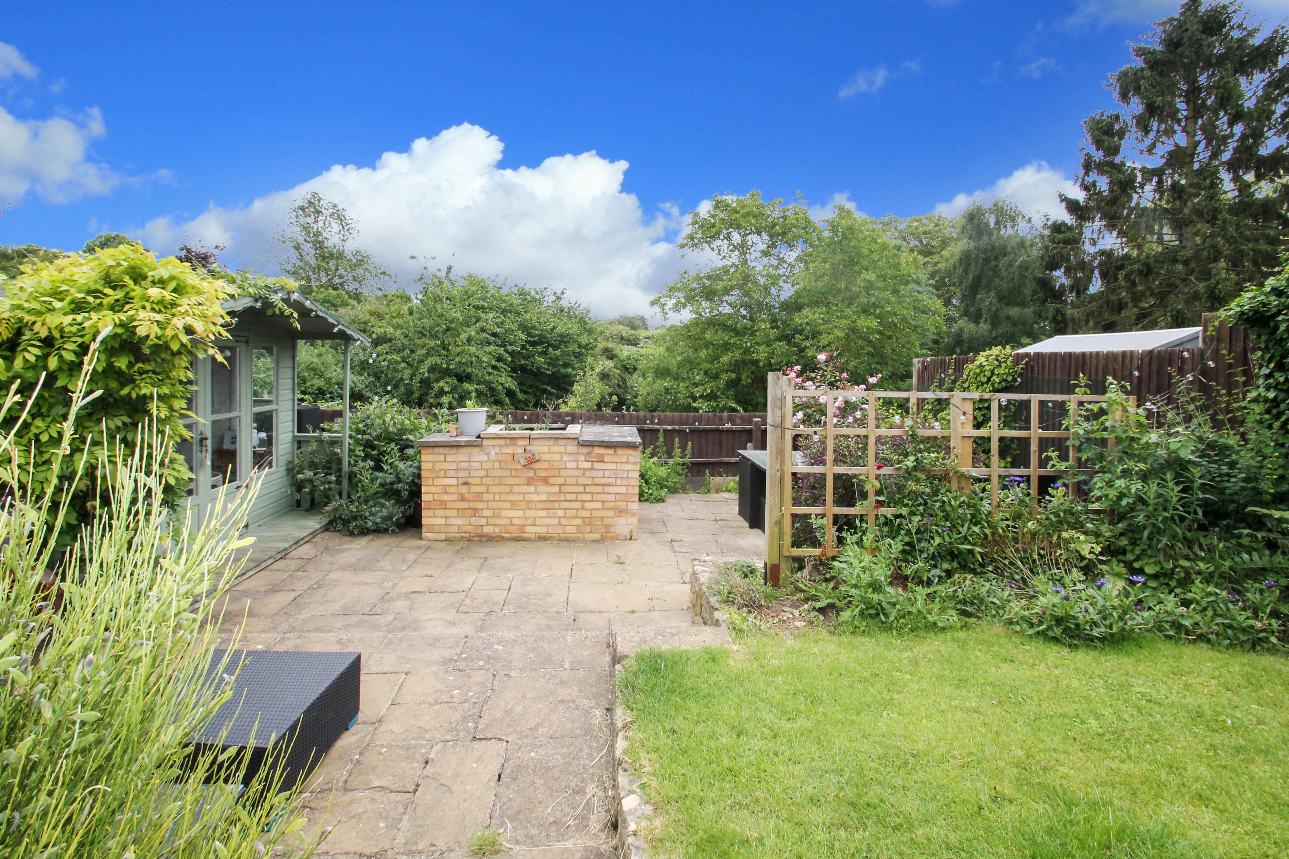 Addington Road, Irthlingborough Simpson & Partners